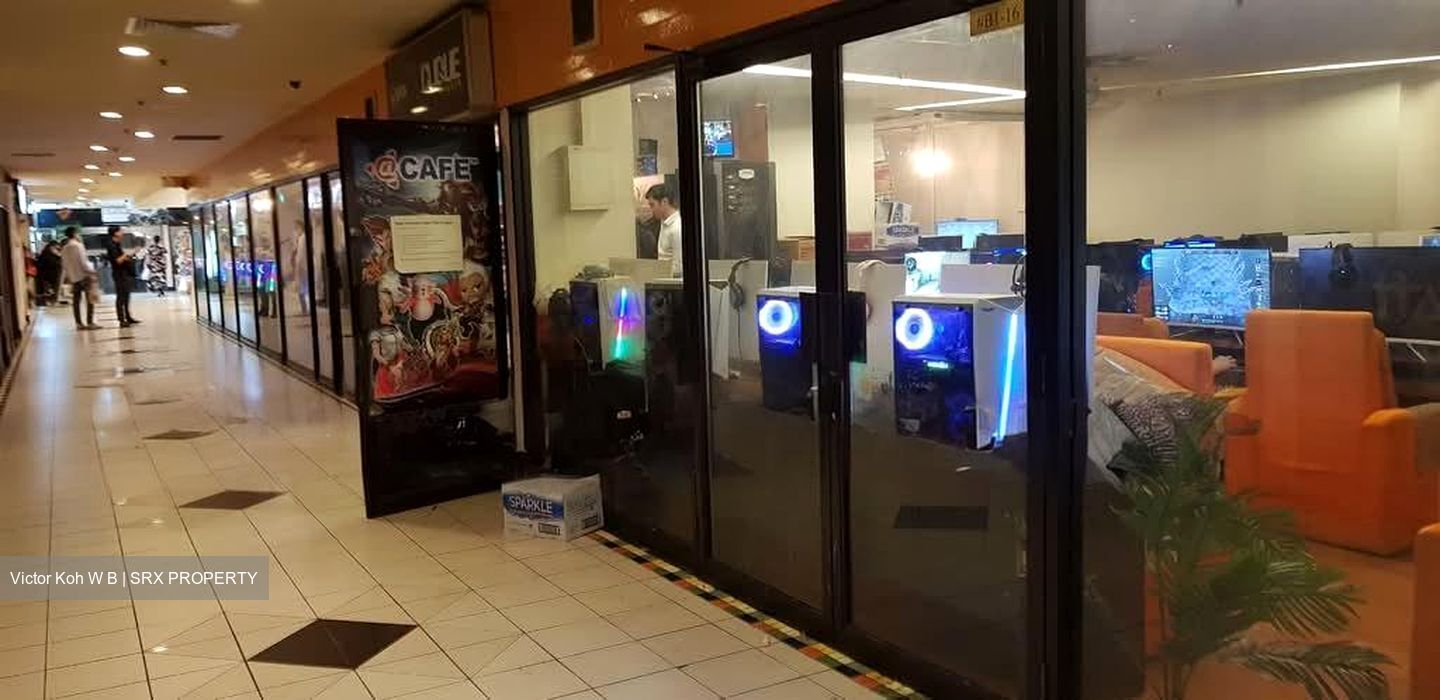 Parklane Shopping Mall (D7), Retail #582812571